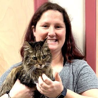 Dr. Katie LoPresti | Friendly Animal Clinic | Greensboro Veterinarian
